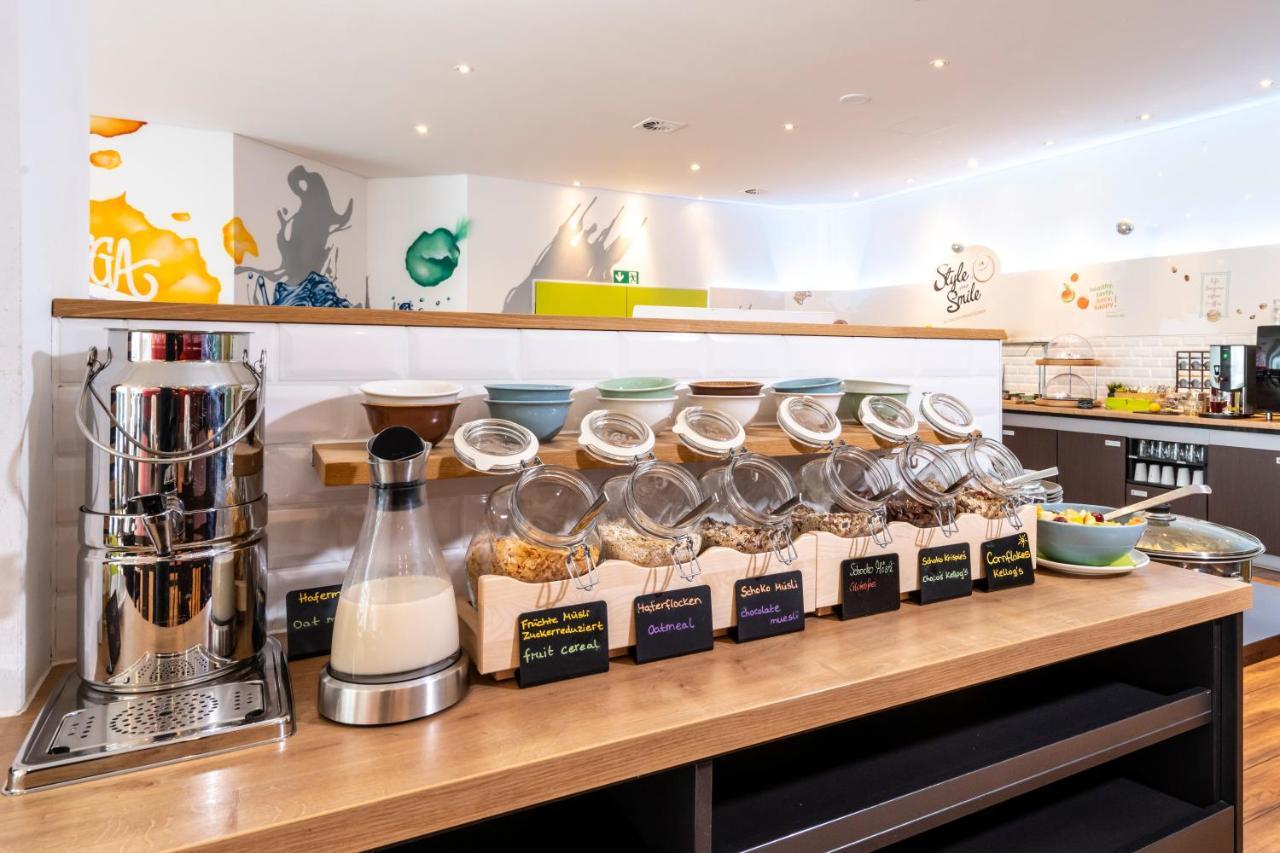 Ibis Styles Hamburg Alster City Экстерьер фото
