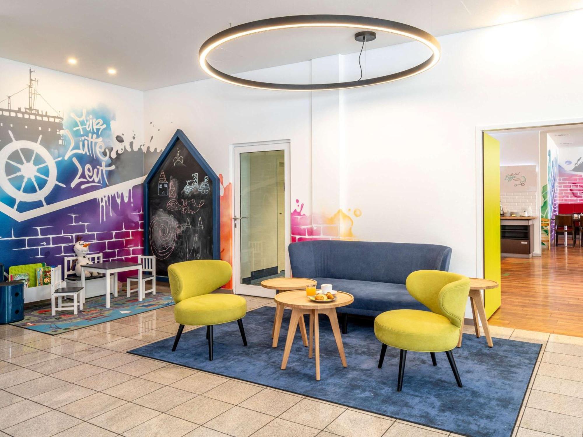Ibis Styles Hamburg Alster City Экстерьер фото