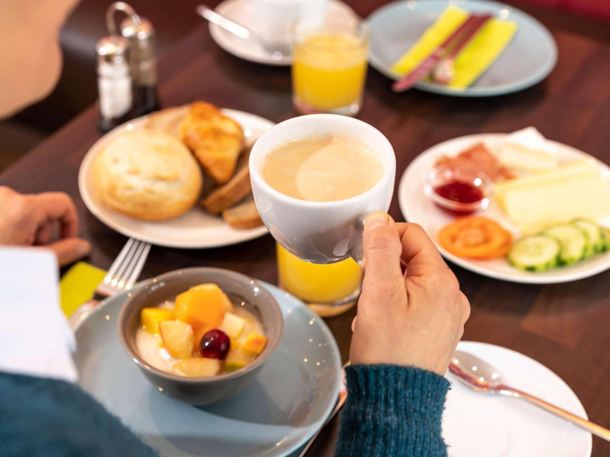Ibis Styles Hamburg Alster City Экстерьер фото