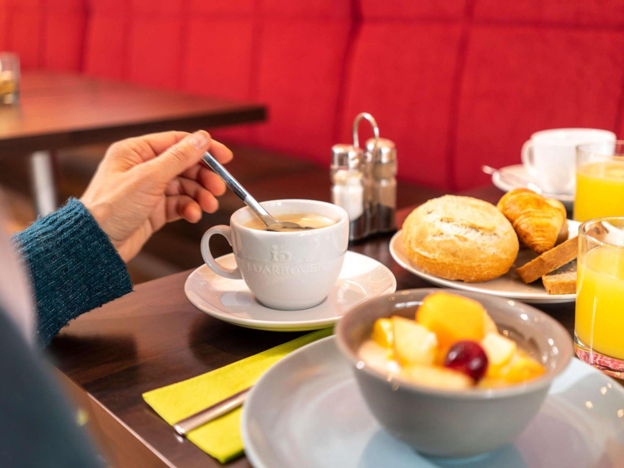 Ibis Styles Hamburg Alster City Экстерьер фото